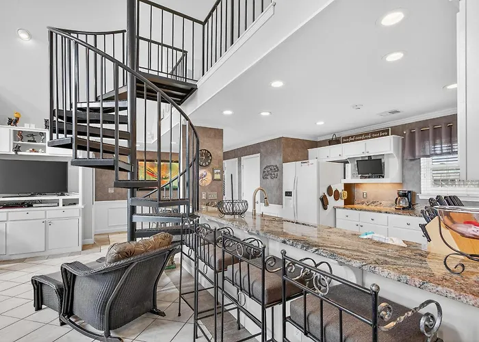 Hibearnation - A Place To Relax, Refresh And Dream Holiday home Gulf Shores
